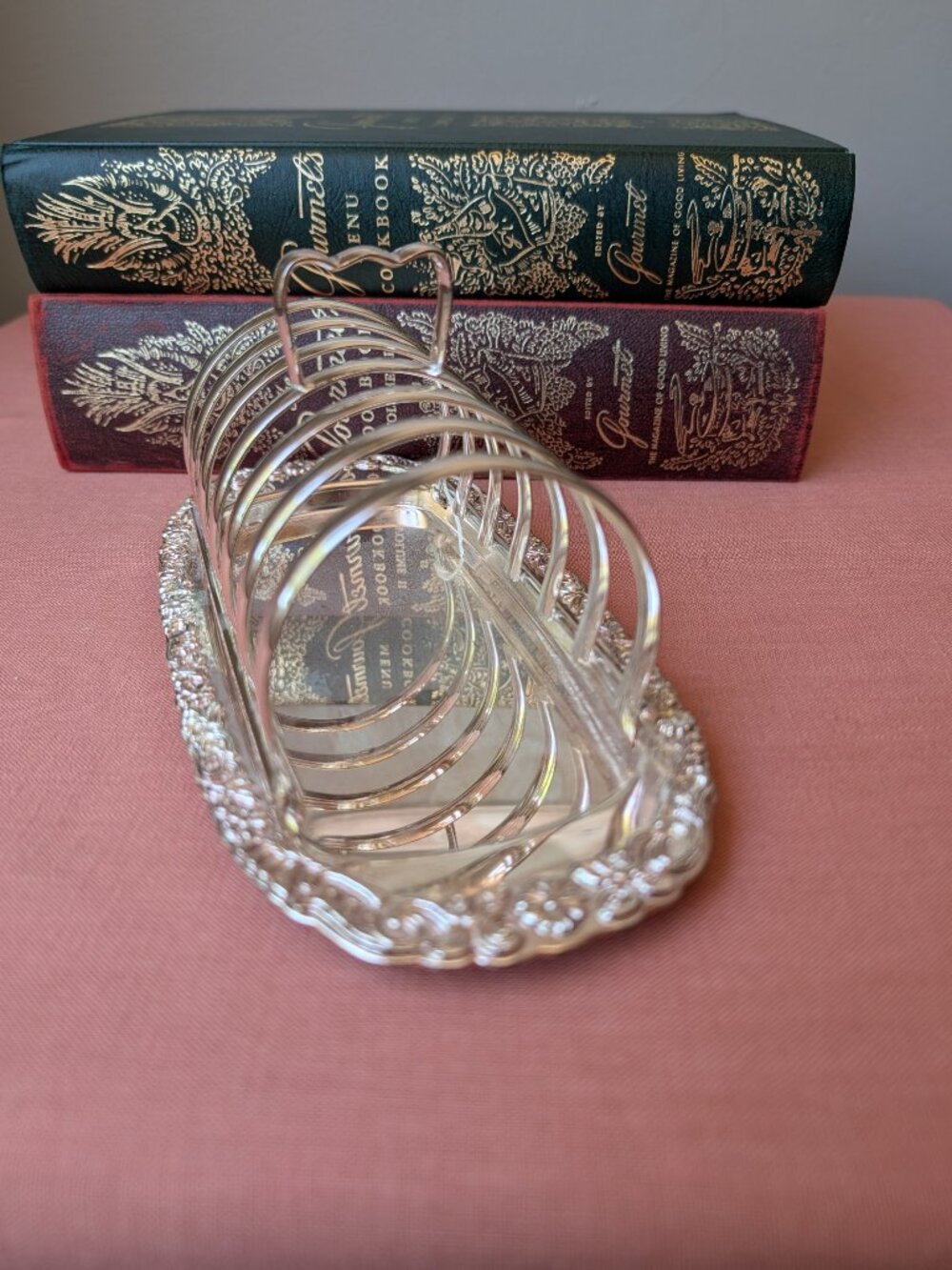 Vintage Silverplate Toast Holder Caddy | 8.5" Shiny English Kitchen Decor - Picture 6 of 10